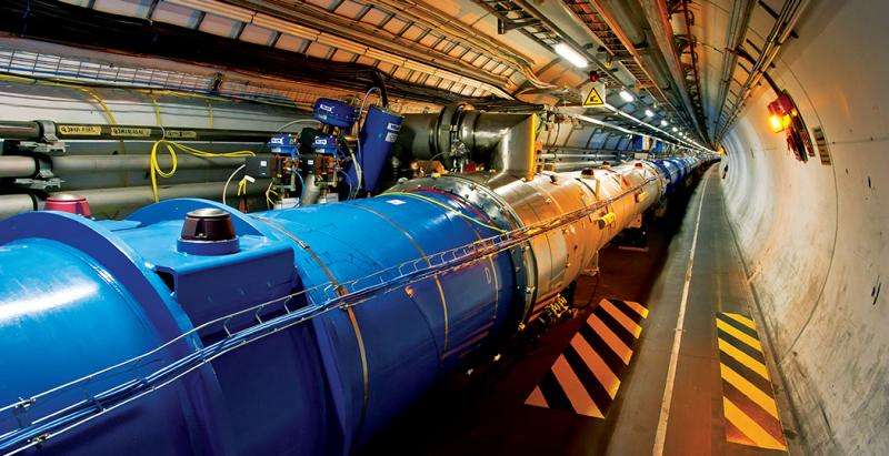 Ο ισχυρός επιταχυντής CERN θα μπορούσε να θέσει τη γη σε κίνδυνο; (βίντεο)